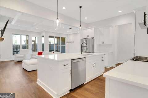 118 Via Roma, Woodstock, GA 30188