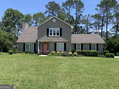 2242 Oakgrove Circle, Valdosta, GA 31602