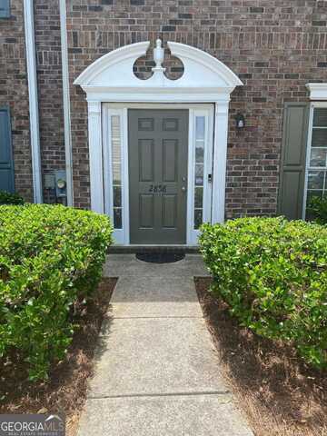 2858 Parkway Close, Lithonia, GA 30058