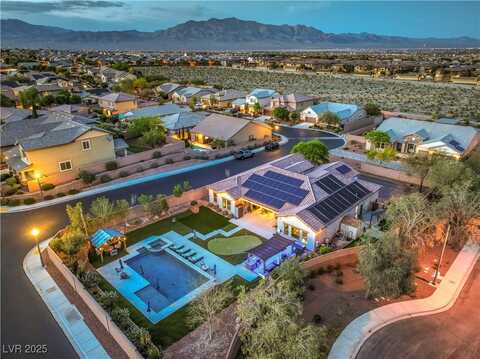 10319 Larkmead Avenue, Las Vegas, NV 89149