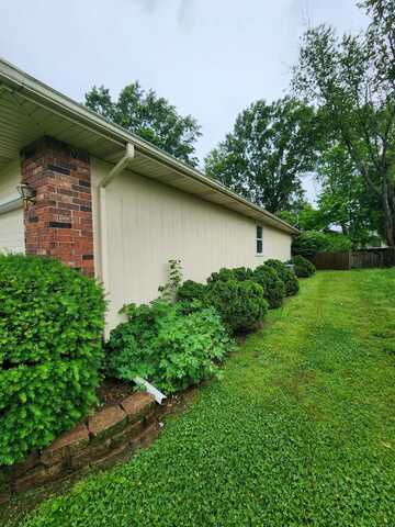 3451 S Geri Court, Springfield, MO 65807