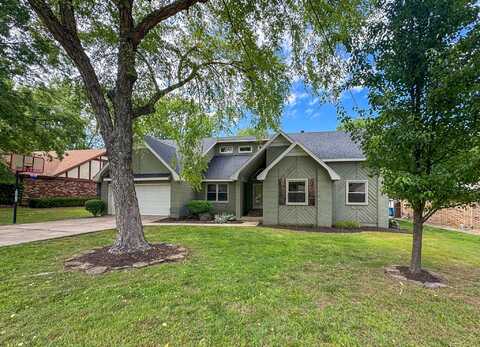 1831 E Woodbine Street, Springfield, MO 65803