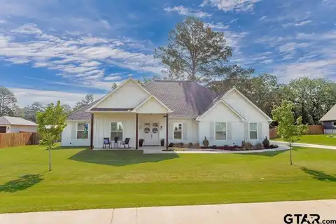 14423 Woodland Creek Drive, Tyler, TX 75706