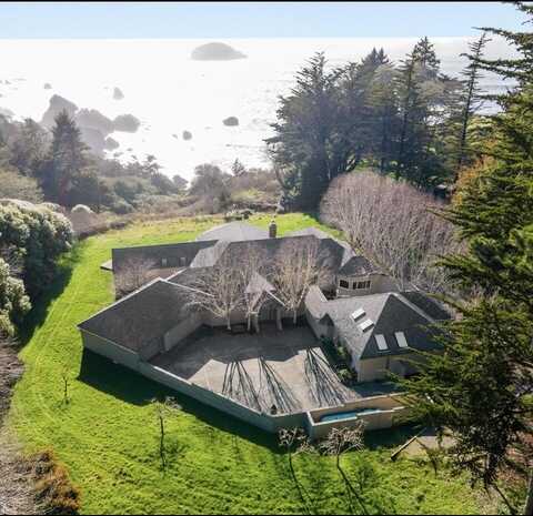 1090 Stagecoach Road, Trinidad, CA 95570