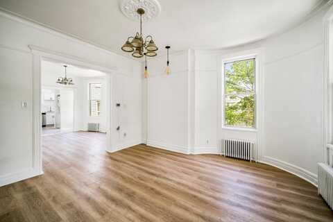 32 CLAREMONT AVE, JC, Bergen-Lafayett, NJ 07305