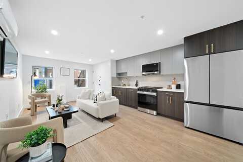 20 STORMS AVE, JC, Journal Square, NJ 07306