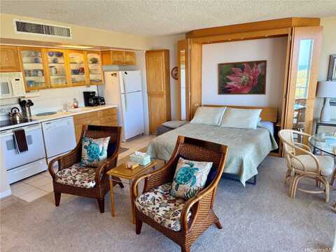 84-680 Kili Drive, Waianae, HI 96792