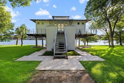 1921 Legends Parkway, Kingsland, TX 78639