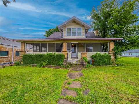 809 W Myrtle Street, Independence, KS 67301