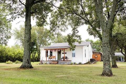 1596 Haskell Road, Williamsburg, KS 66095