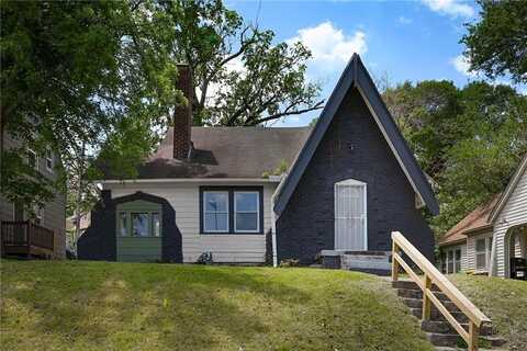 6660 The Paseo Boulevard, Kansas City, MO 64132