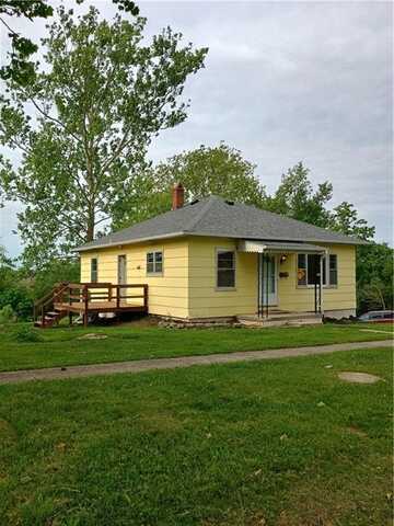 401 E Main Street, Stanberry, MO 64489