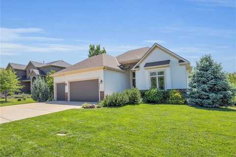 2577 W Elm Street, Olathe, KS 66061