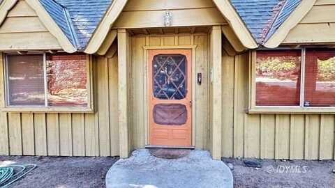 52143 Acorn LN, Idyllwild, CA 92549