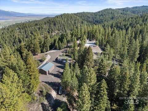 67 Little Donner Drive, Cascade, ID 83611