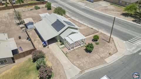 206 W Date St, Calipatria, CA 92233