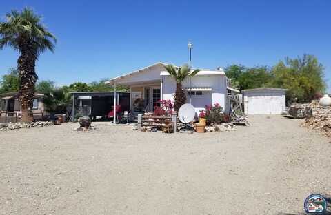 10016 Frink Rd, Niland, CA 92257