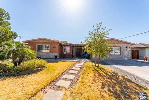 2080 S 11th St, El Centro, CA 92243