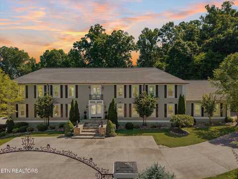 6310 Crown Hill Drive, Knoxville, TN 37918