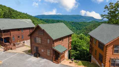 2819 White Oak Ridge Lane, Sevierville, TN 37862