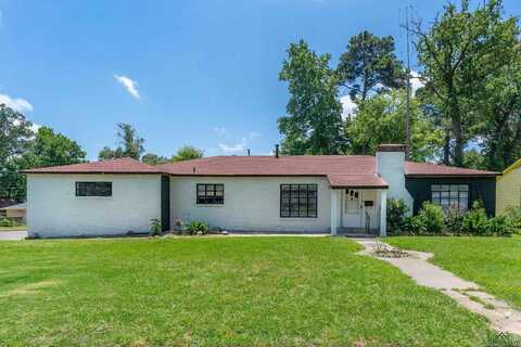 300 Hailey Dr., Longview, TX 75602