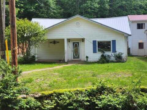 21544 Ky Route 122, McDowell, KY 41647