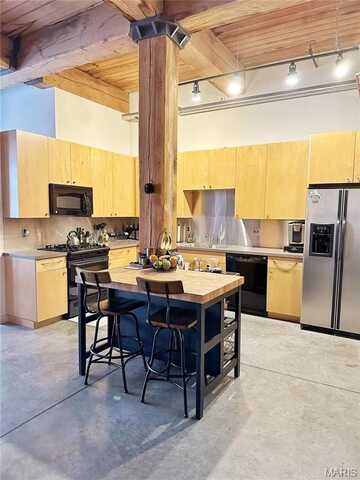 1015 Washington Avenue, Saint Louis, MO 63101