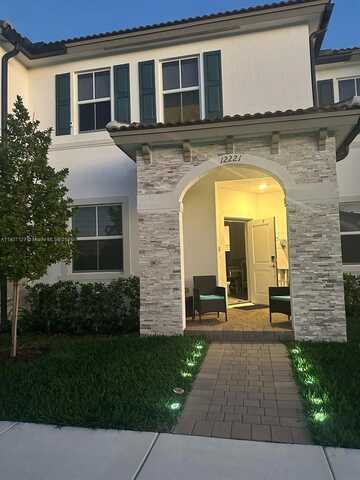 12221 NW 23rd Pl, Miami, FL 33167