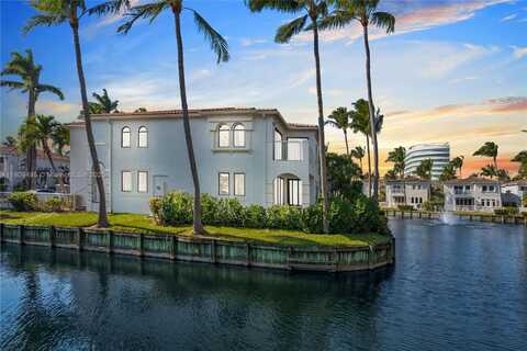 3095 NE 208th Ter, Aventura, FL 33180