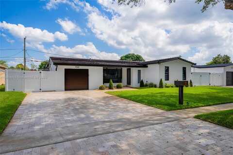 9241 SW 55th St, Cooper City, FL 33328