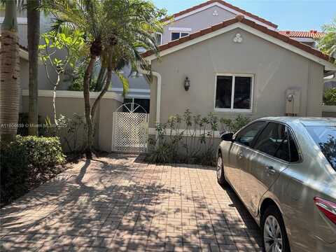 1270 Weeping Willow Way, Hollywood, FL 33019