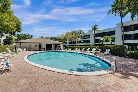 1480 Sheridan St, Hollywood, FL 33020