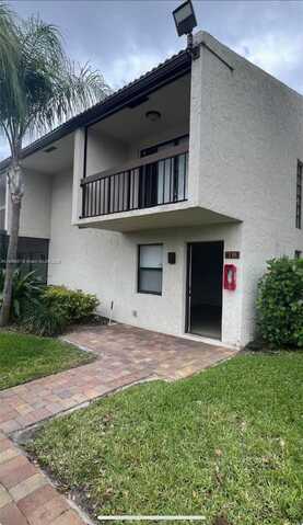 721 SE 1st Way, Deerfield Beach, FL 33441