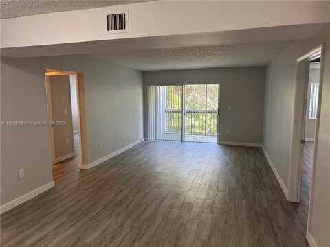 721 N Pine Island Rd, Plantation, FL 33324