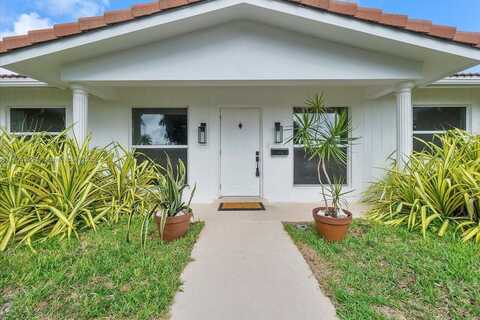 5841 NE 20th Ter, Fort Lauderdale, FL 33308