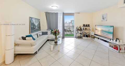 3161 S OCEAN DR, Hallandale Beach, FL 33009