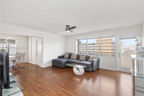 401 Golden Isles Dr, Hallandale Beach, FL 33009