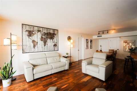 18031 Biscayne Blvd, Aventura, FL 33160
