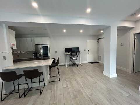 3501 Jackson St, Hollywood, FL 33021