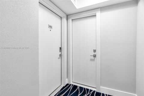1904 S Ocean Dr, Hallandale Beach, FL 33009