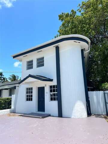 751 Flagami Blvd, Miami, FL 33144