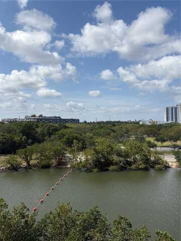 16385 Biscayne Blvd, North Miami Beach, FL 33160