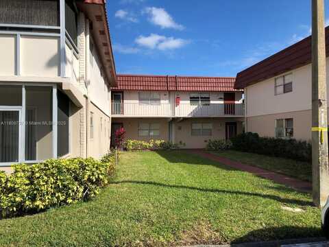 591 Saxony M, Delray Beach, FL 33446