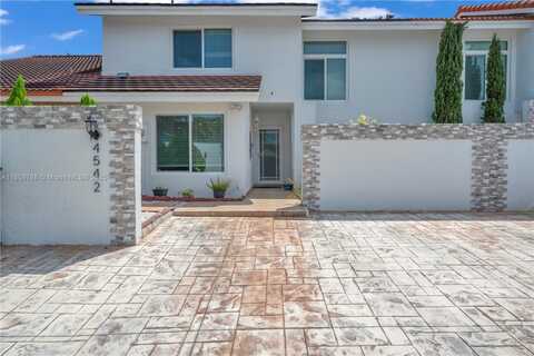 4542 SW 143rd Ct W, Miami, FL 33175