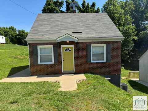 909 Bob Gregory Street, Martinsville, VA 24112