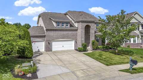 543 Amersham Court, Avon, IN 46123