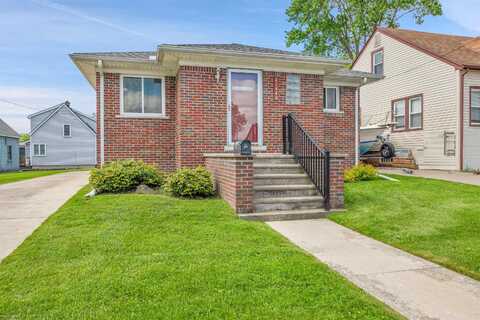 22440 Beach, Saint Clair Shores, MI 48081