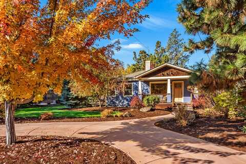 809 NE 9th Street, Bend, OR 97701