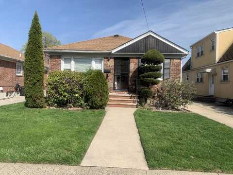 2223 160 Street, Whitestone, NY 11357