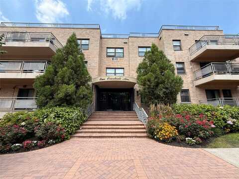 1 overlook Avenue, Great Neck, NY 11021